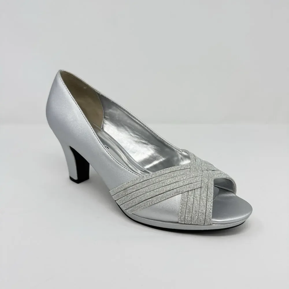 Easy Street Lavish Silver Satin Glitter Peep Toe Heels Women’s 9.5 WW